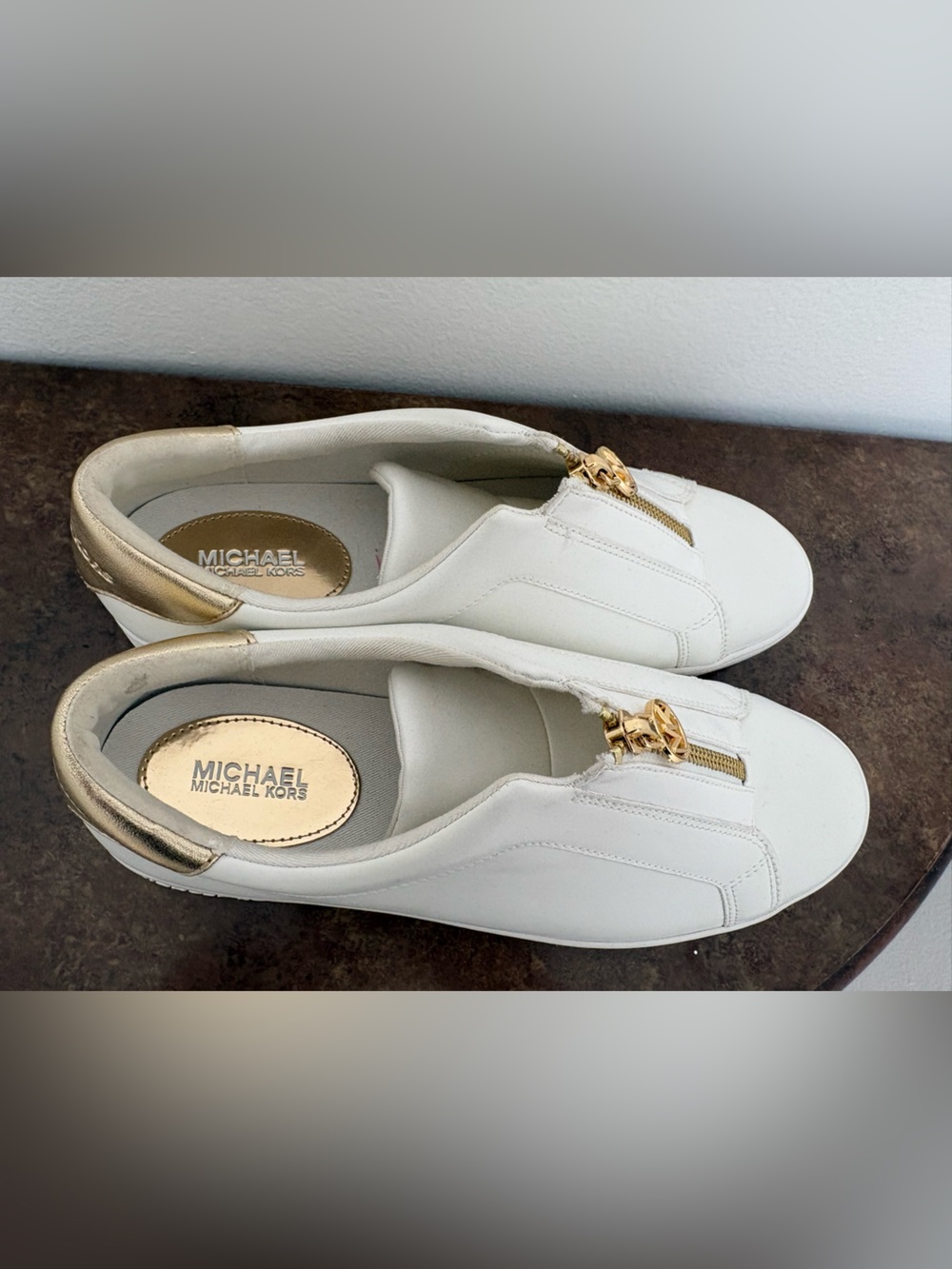Michael Kors White Gold Zip Slip-On Sneakers Size 8.5 NWOB - Picture 4 of 9